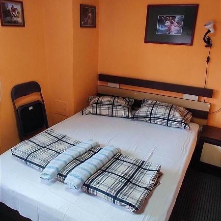 Стаи За Гости Ореха Троян Private Rooms Oreha المظهر الخارجي الصورة
